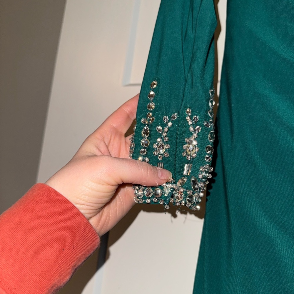 New ~ MAC DUGGAL 12231 
Green Beaded Cuff Drop Shoulder Faux Wrap Gown ~ 0 - Picture 7 of 11